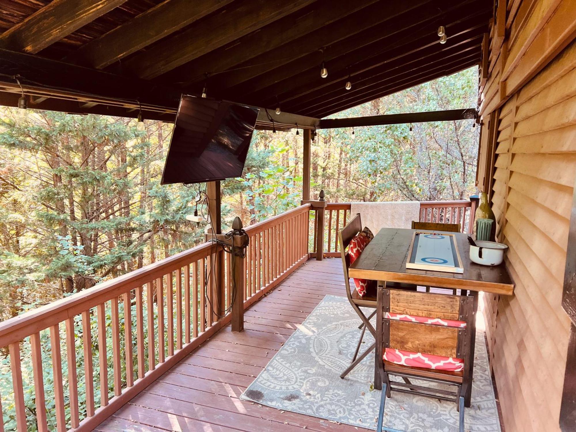 Cosby Tiny House, Wifi,Hot Tub,Secludedヴィラ エクステリア 写真